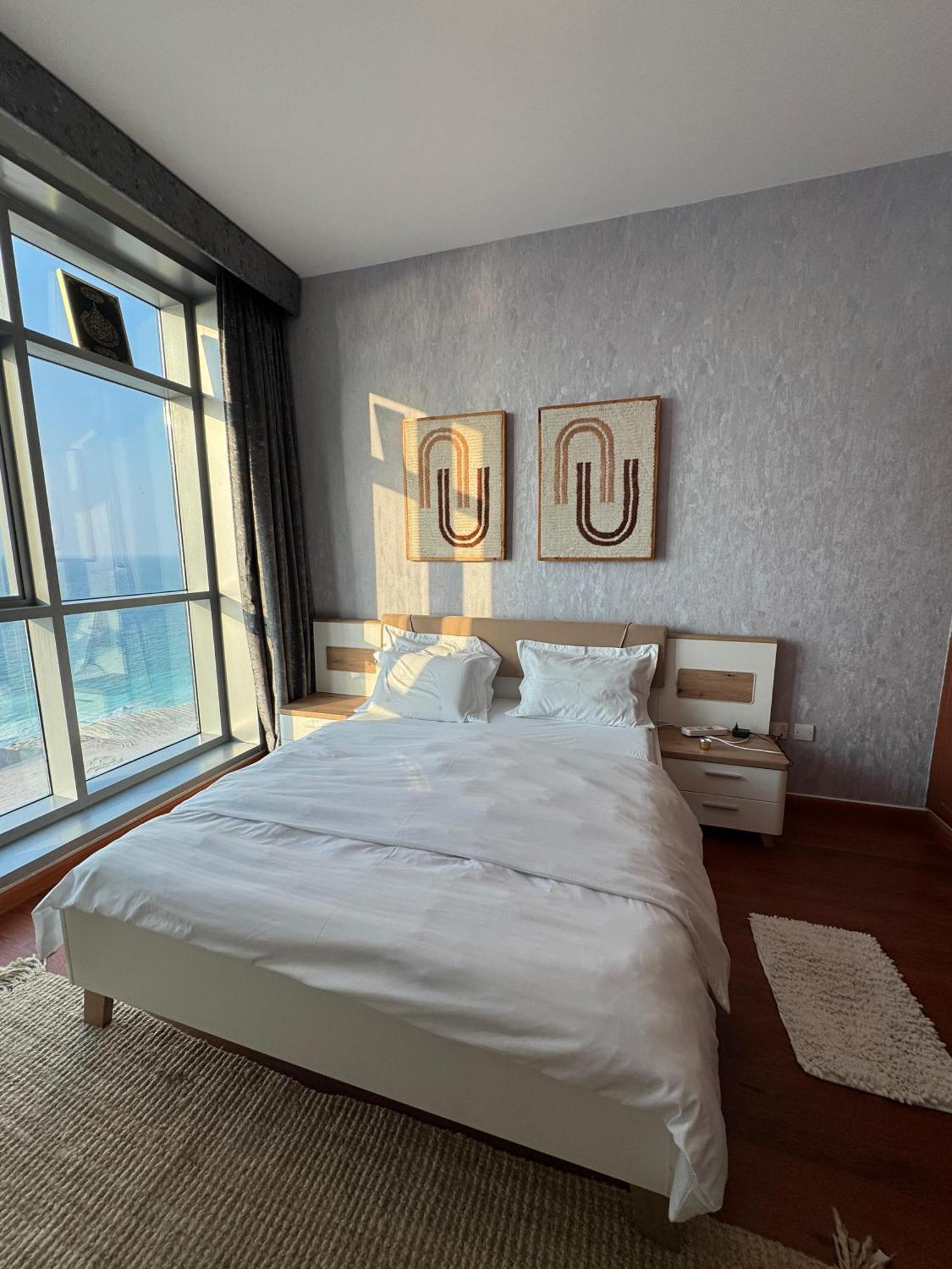 Ocean View Luxury * Ajman